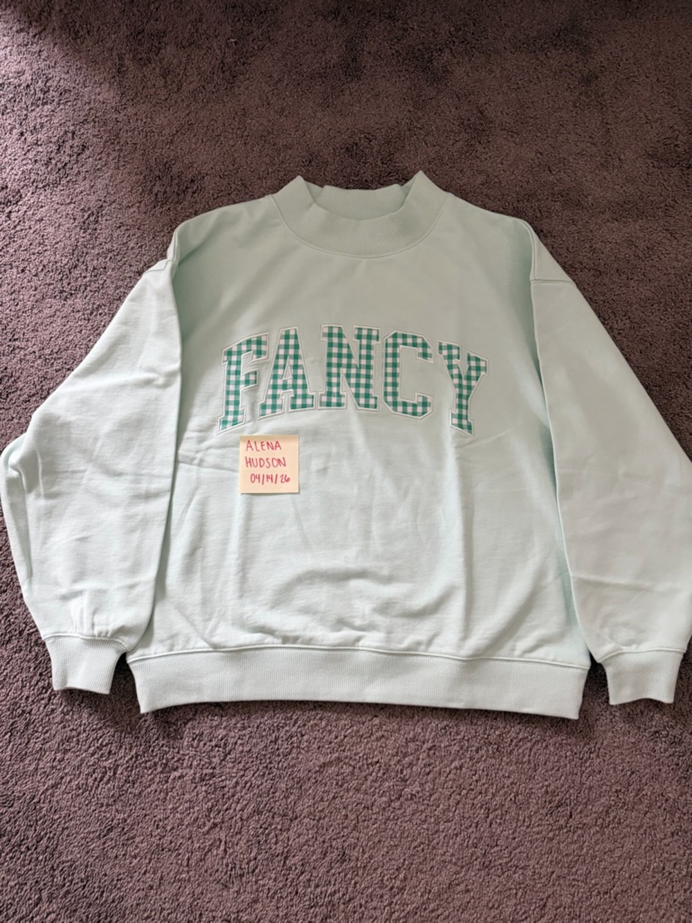 Fancy d boutique Mockneck so cute love just accidentally bought 2 
Size XS/S